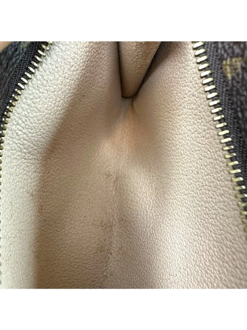 LOUIS VUITTON Monogram Bucket PM Accessory Pouch LV Authentic AR 1917 - Picture 9 of 13